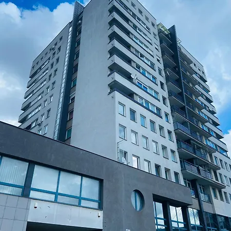 Cozy On The Roof, Next To Incheba Expo